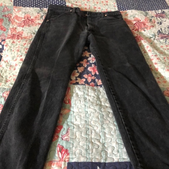 Men’s wrangler jeans - Picture 3 of 3